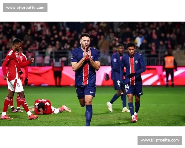 巴黎圣日耳曼迎战摩纳哥强强对话焦点之夜前瞻法甲榜首争夺看点多