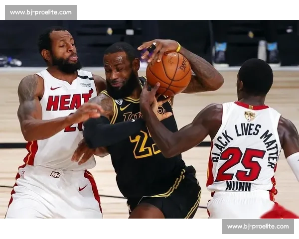 湖人对决热火总决赛视频直播全程回放与精彩看点解析实时数据战术分析