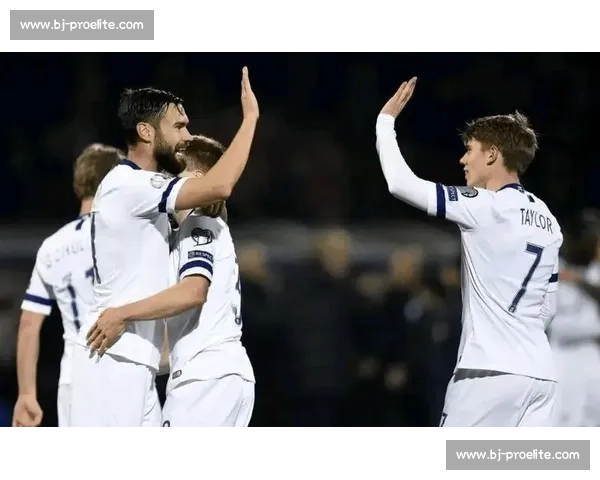 欧洲杯焦点之战波兰对阵希腊的历史恩怨与赛场看点全面解析前瞻