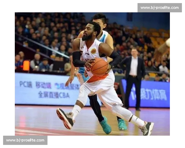 伯拉治迎战阿伯丁激战在即实力对决引发球迷热议焦点之夜不容错过